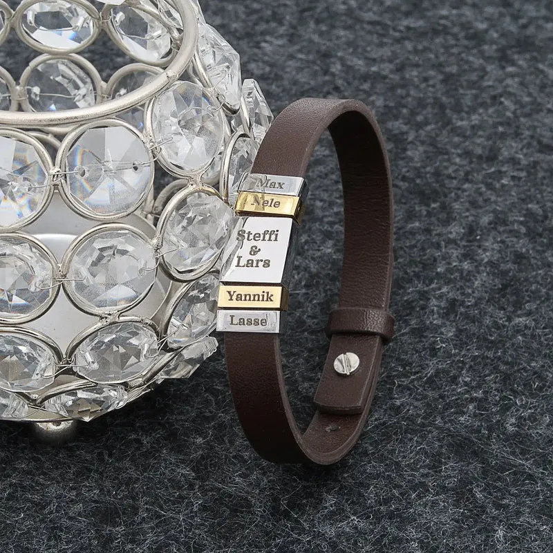 Lederarmband gravierte Namen auf Beads jeder Name auf dem Armband. "Family" für Mama personalisiert