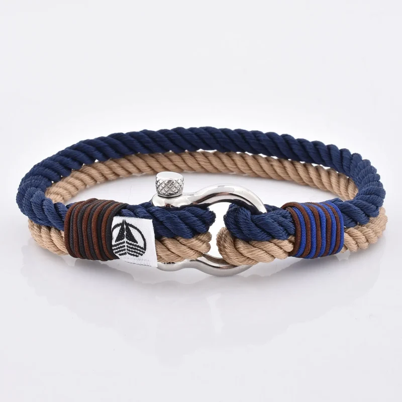 Nautisches Armband aus Segeltau mit coolem Verschluss