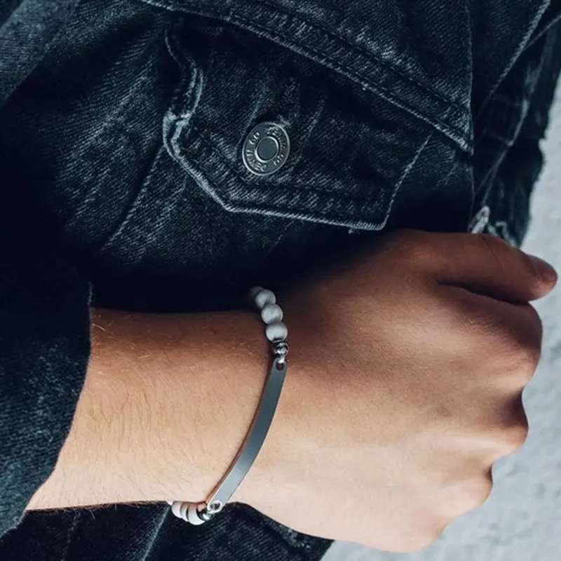 Armband Gravur personalisiert Black Pearl / White Pearl - mit kostenloser Gravur von Name oder Spruch