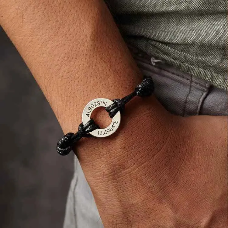 Armband personalisiert aus Edelstahl "The Ring" mit kostenloser Gravur von Name oder Koordinaten