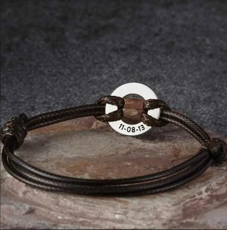 Armband personalisiert aus Edelstahl "The Ring" mit kostenloser Gravur von Name oder Koordinaten
