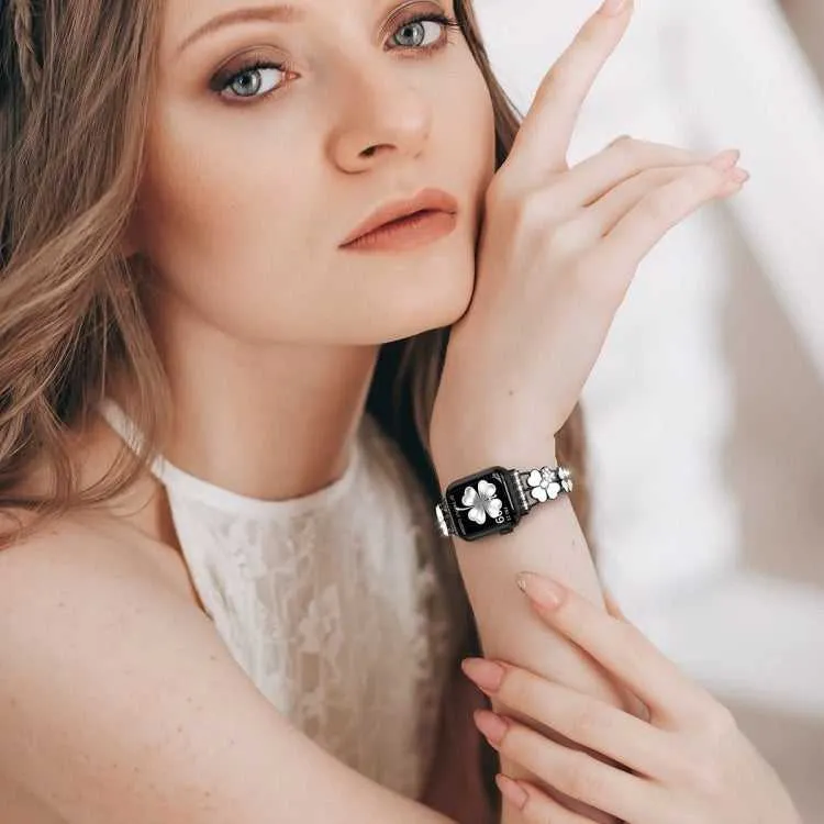 Blütenblatt Strass Armband für Apple Watch SE 2023 40mm | SE 2022 40+44mm | SE 40+44mm | 6 40mm