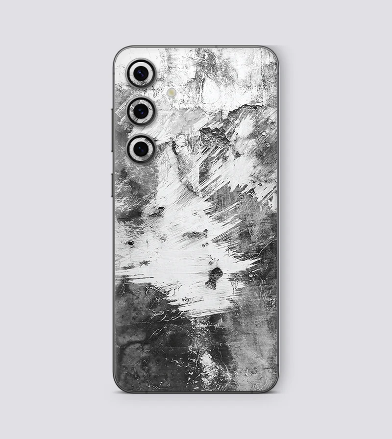 iPhone 14 or Plus