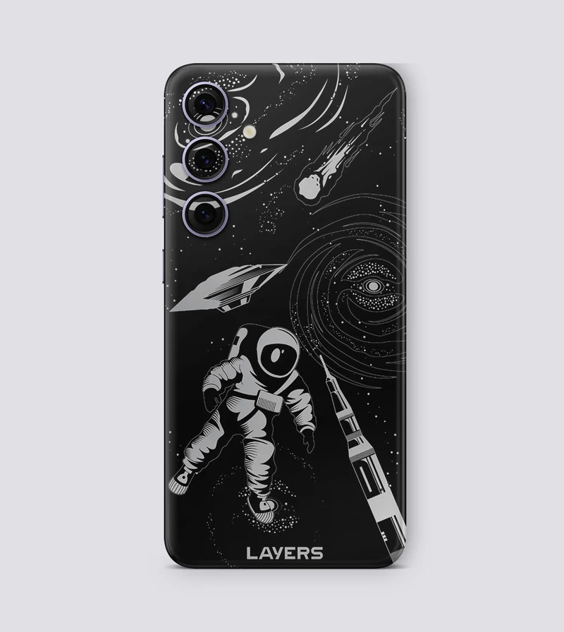 iPhone 14 or Plus