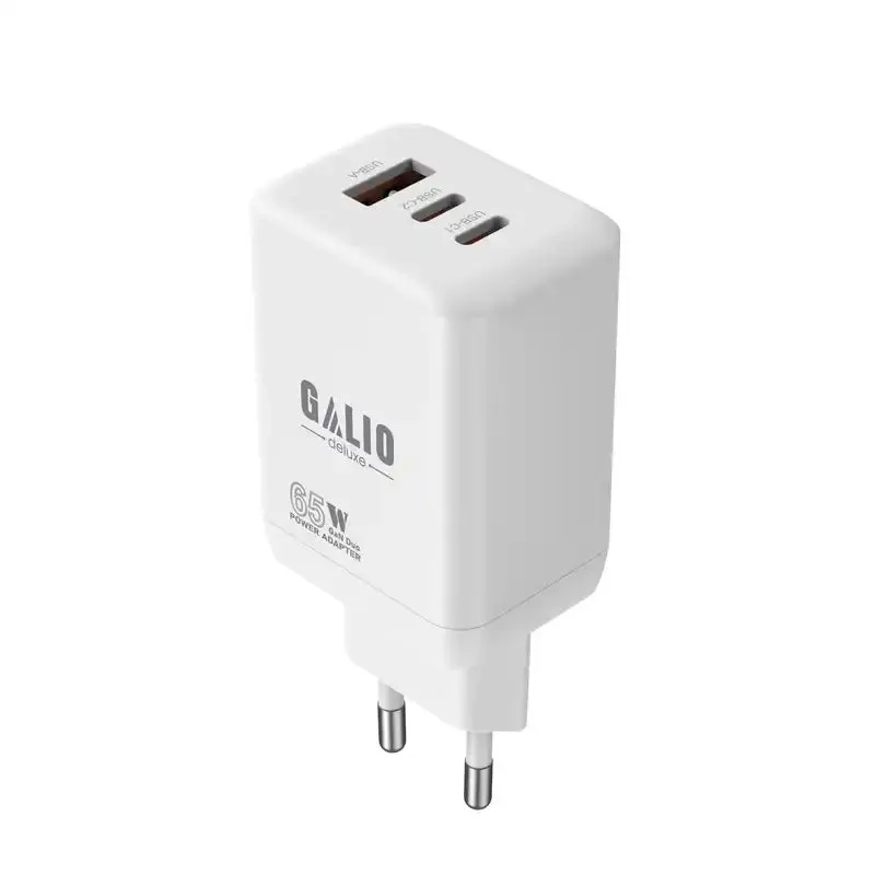 65 Watt 2x USB-C + USB-A Travel Adapter Von Galio
