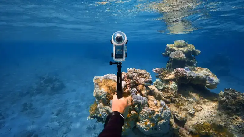 Insta360 X4, 8K Ultra HD, 72 MP, CMOS, 120 fps, WLAN, Bluetooth, Schwarz