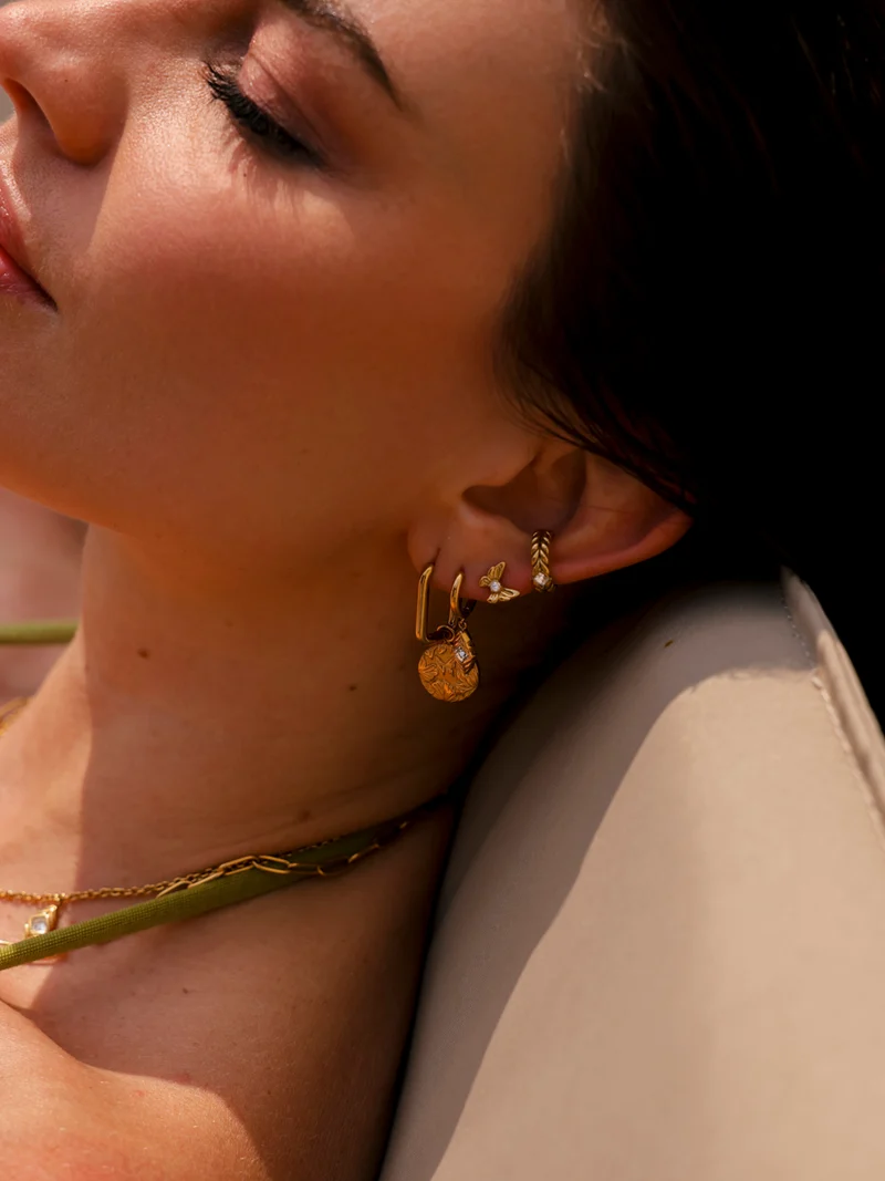 Vintage Twist Earcuff