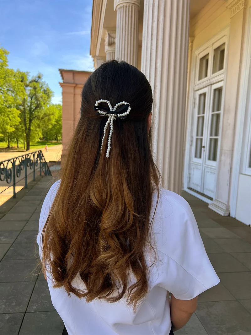 Pearl Ribbon Hairclip