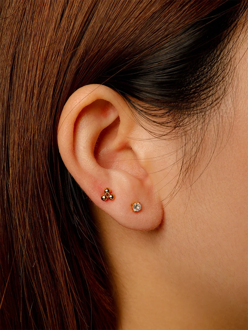 Simple Elegant OHRSTECKER