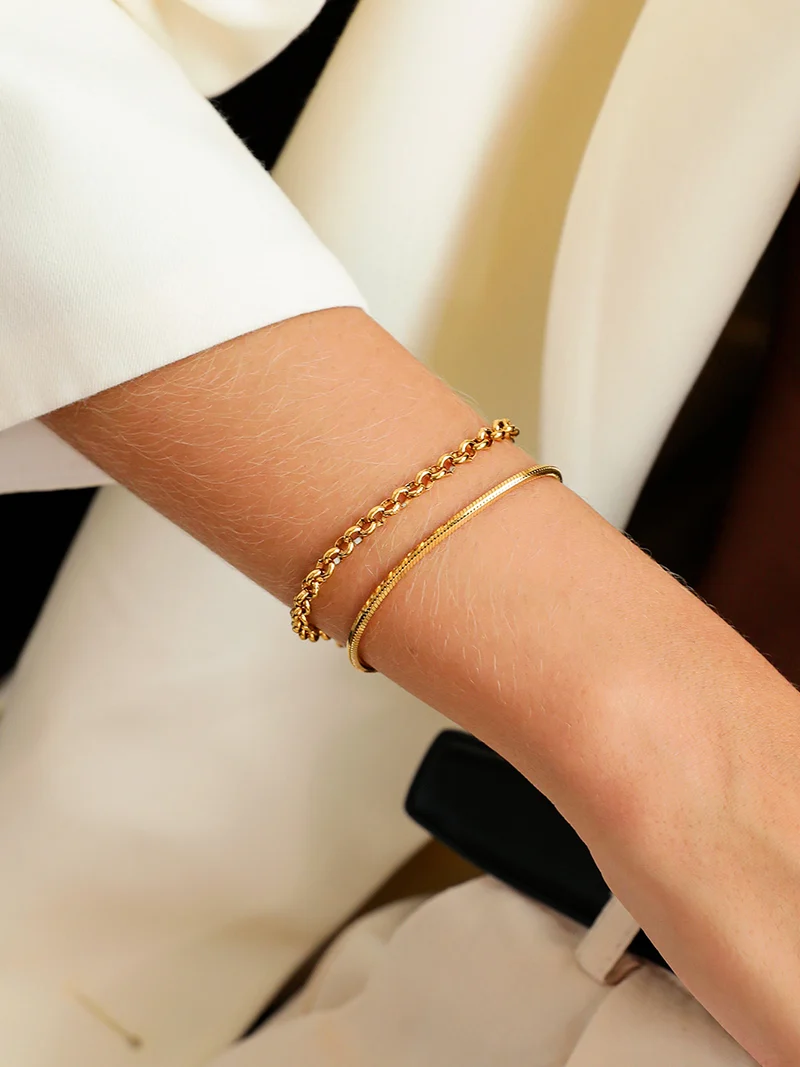Urban Oval Sleek ARMBAND