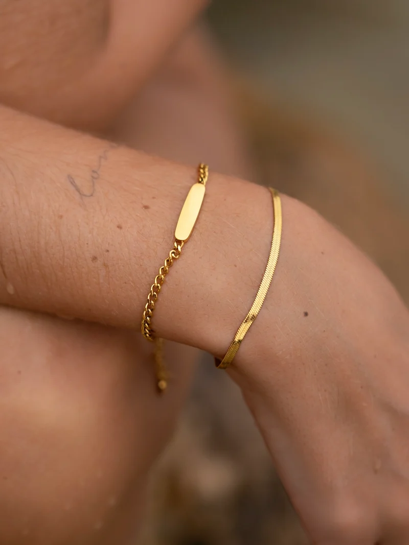 Determined ARMBAND