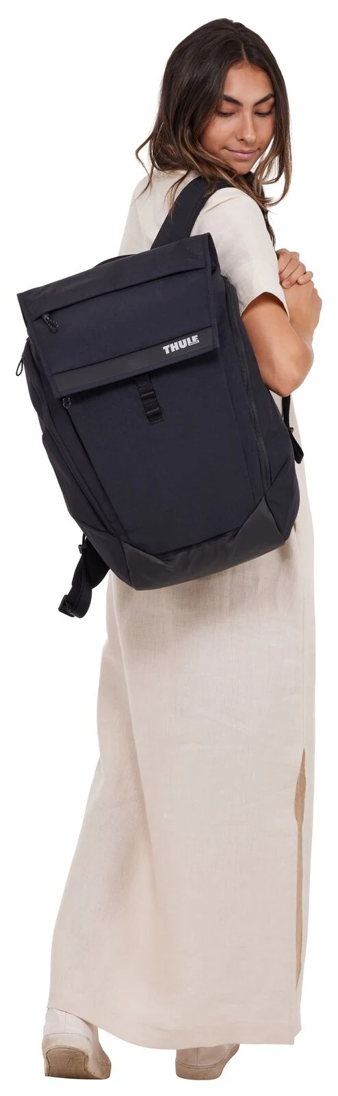 THULE Paramount 27L Water-Resistant Backpack with 16" Laptop Compartment Black