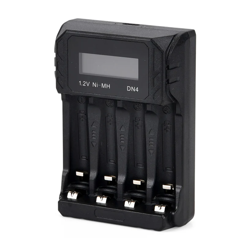 Kompakt-Ladegerät für AA/AAA NiMH - 4 Schächte, LCD, USB