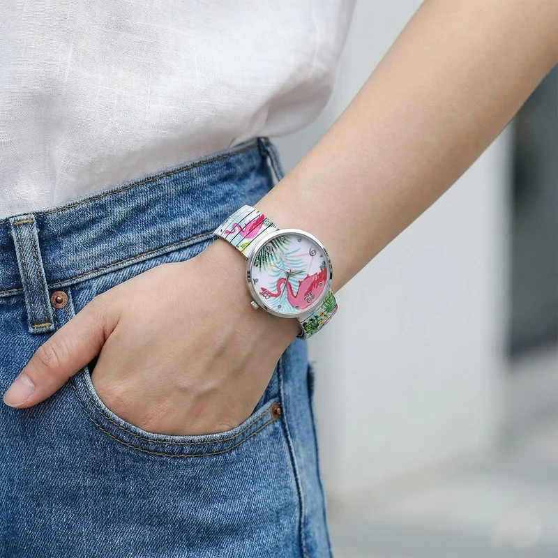 STRADA Armbanduhr - Flamingo-Zifferblatt, Japanisches Uhrwerk, Stahlgehäuse, elastisches Edelstahlarmband, wasserresistent