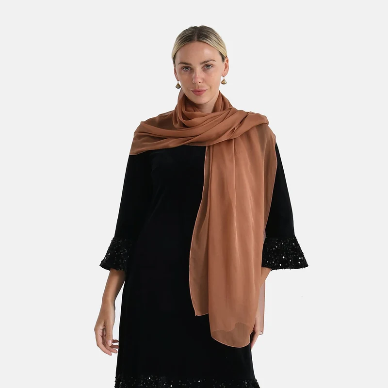 LA MAREY Signature Set mit Seidenschal und Seidentropfen-Ohrringen, 100% Maulbeerseide, 65 x 170 cm, Perlgrau mit Beige