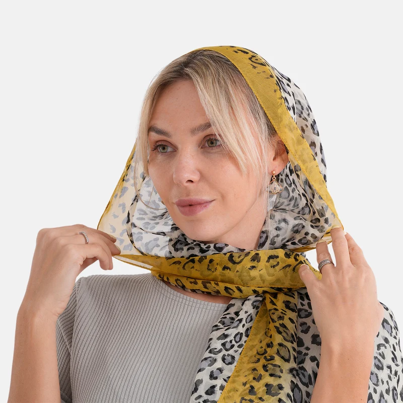 LA MAREY Signature Set mit Seidenschal und Seidentropfen-Ohrringen, 100% Maulbeerseide, 65 x 170 cm, Perlgrau mit Beige