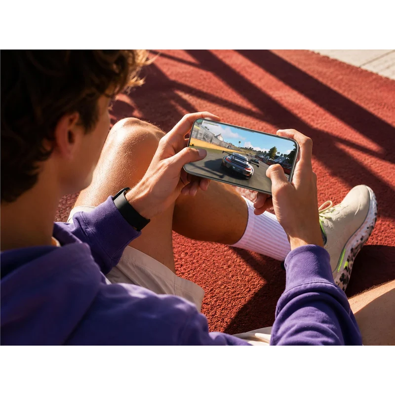 Belkin Titan SmartShield Anti-Reflective Screen Protector for Pixel 11/11 Pro