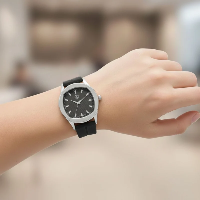 STRADA - Uhr mit japanischem Uhrwerk, silbernem Gehäuse und schwarzem Silikonarmband